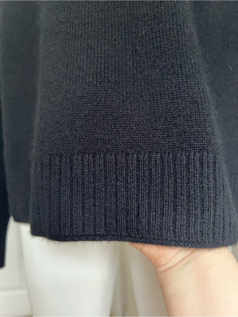 NWT Quince 100% Mongolian Cashmere Boxy Crewneck Sweater Black Sz XL Minimalist - Picture 12 of 16
